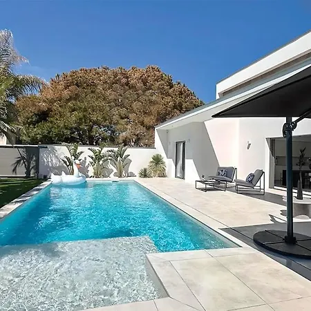 La Maison De La