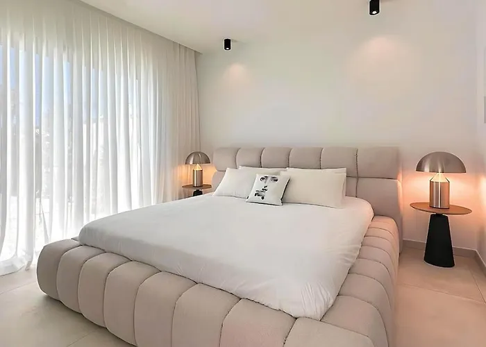 Villa La Maison De La *